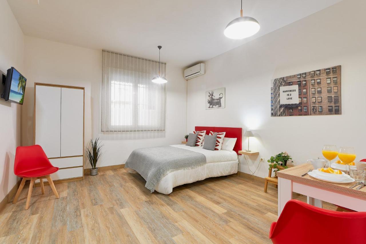 Victoria Urbanite Apartment Malaga Exterior photo